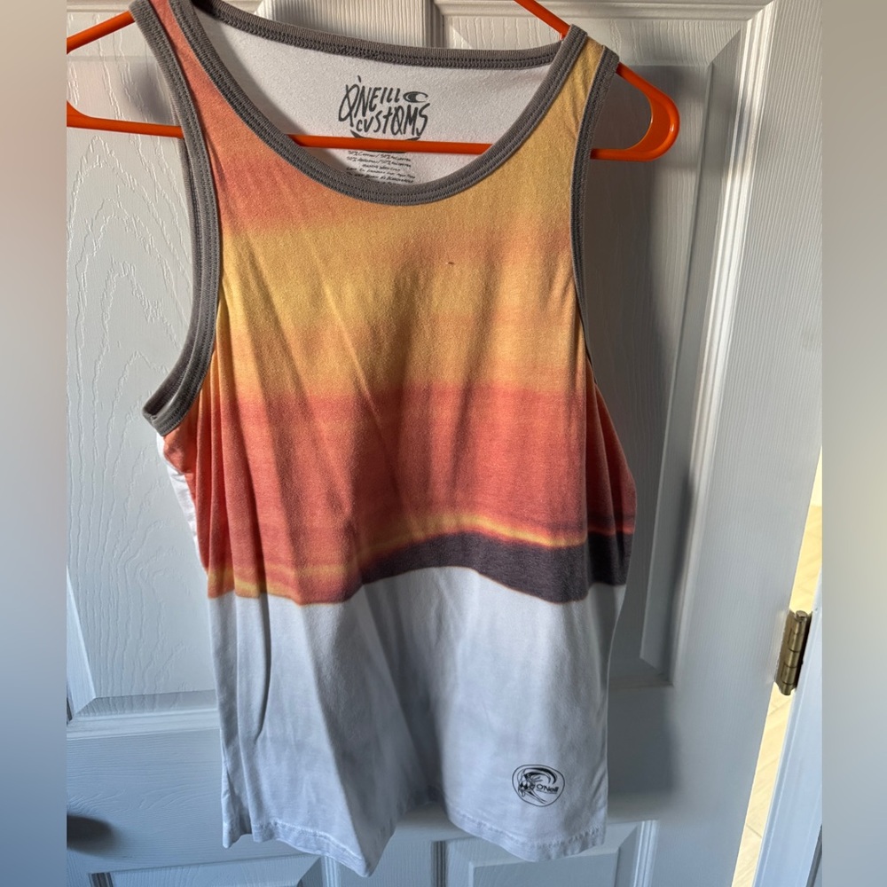 O'Neill Men’s Orange Sunset & White Tank Top - Size Small - Casual & Stylish!